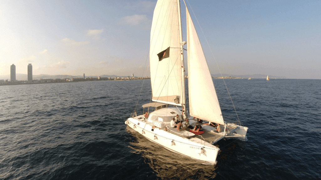 Catamaran 30 side