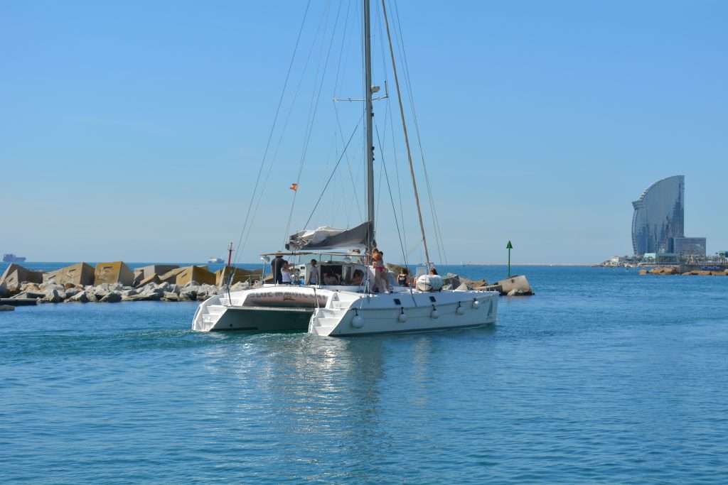 Catamaran 30